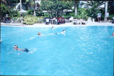 adele-dry-hair-and-roy-sunningdale-tenerife-aug2003